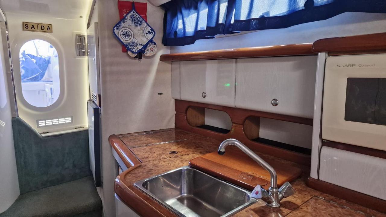 فندق Sea & Tasty - Boat House Ponta Delgada المظهر الخارجي الصورة